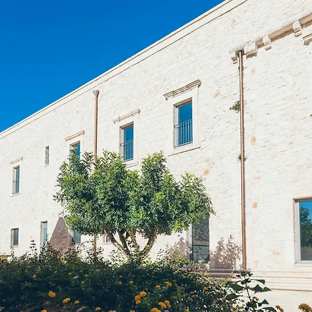 Masseria Grieco B&B 오스투니