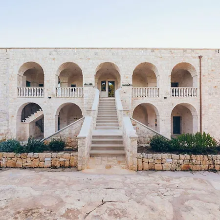 Bed and Breakfast Masseria Grieco 4*