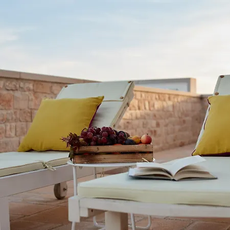 Masseria Grieco Bed & Breakfast 4*
